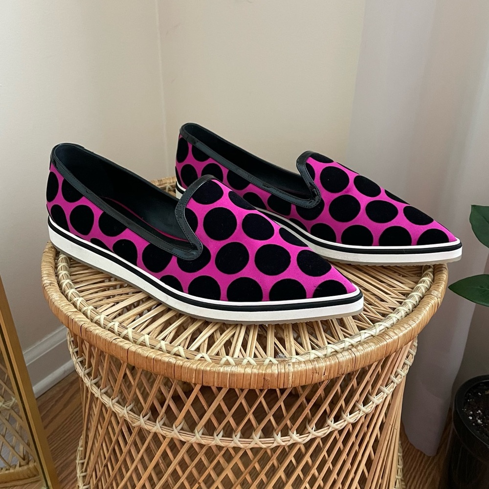 NICHOLAS KIRKWOOD 20mm Alona Polka Dot Satin Pointed Toe Loafers in Fuchsia